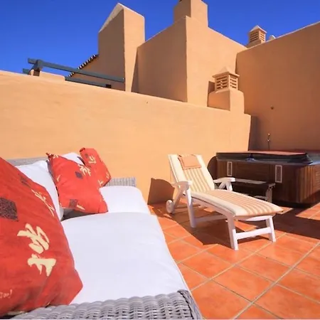 Penthouse La Cartuja Del Golf